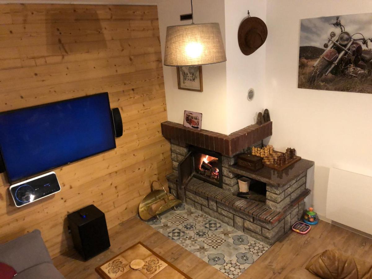 לה ברסה Chalet Individuel - Panoramique Montagnes & Proche Lac מראה חיצוני תמונה